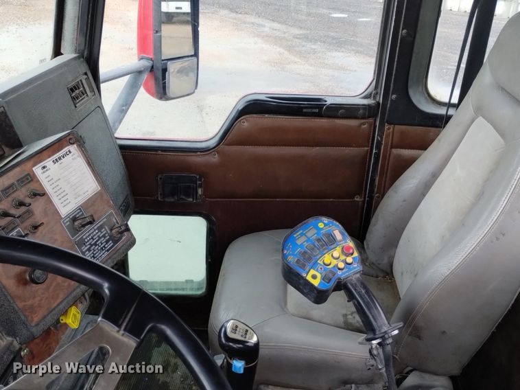 image for item DN6480 2001 Kenworth W900  ready mix truck