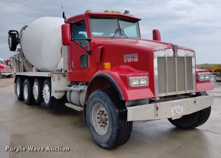 image for item DN6480 2001 Kenworth W900  ready mix truck