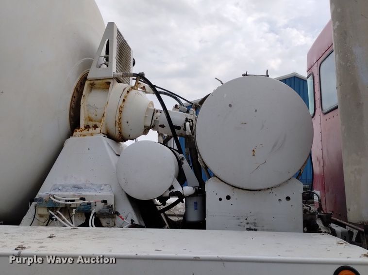 image for item DN6480 2001 Kenworth W900  ready mix truck