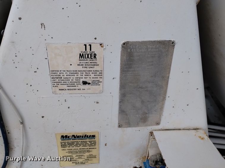 image for item DN6480 2001 Kenworth W900  ready mix truck