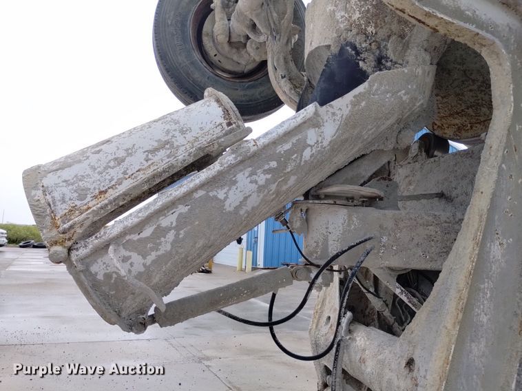 image for item DN6480 2001 Kenworth W900  ready mix truck