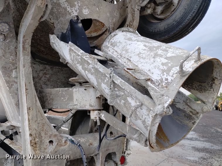 image for item DN6480 2001 Kenworth W900  ready mix truck