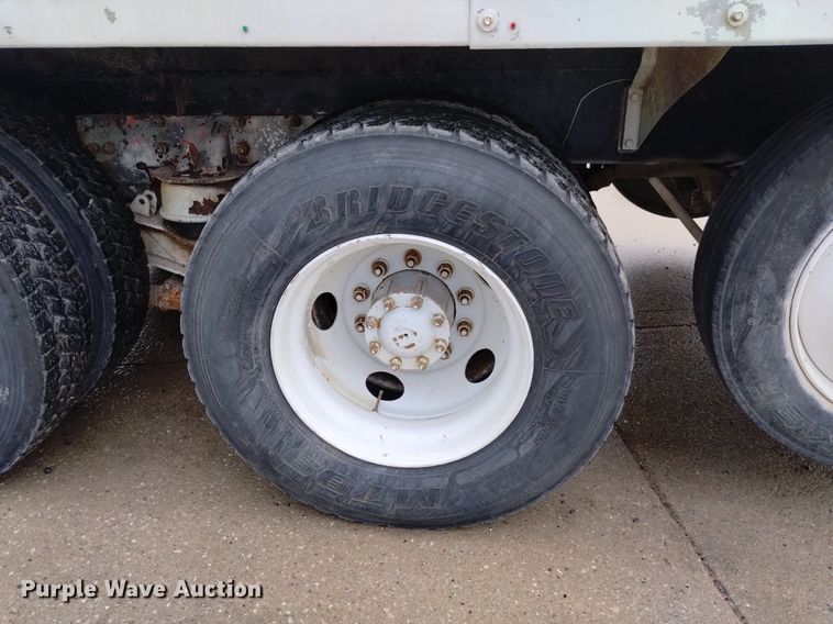 image for item DN6480 2001 Kenworth W900  ready mix truck