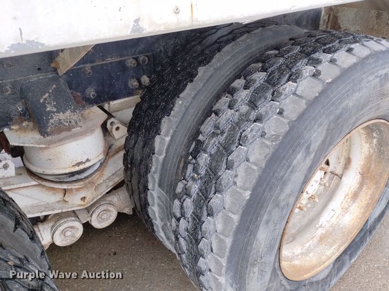 image for item DN6480 2001 Kenworth W900  ready mix truck