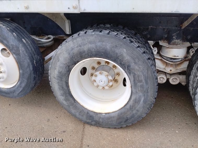 image for item DN6480 2001 Kenworth W900  ready mix truck