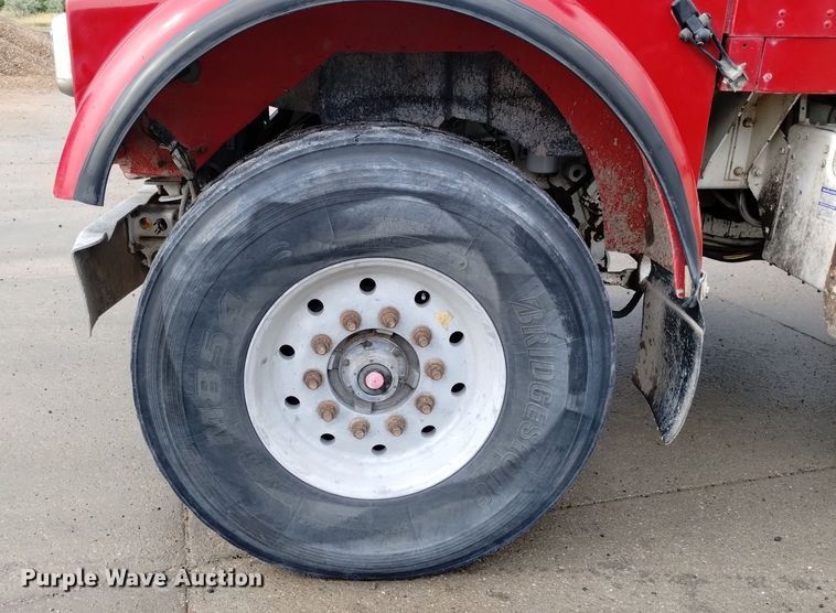 image for item DN6480 2001 Kenworth W900  ready mix truck