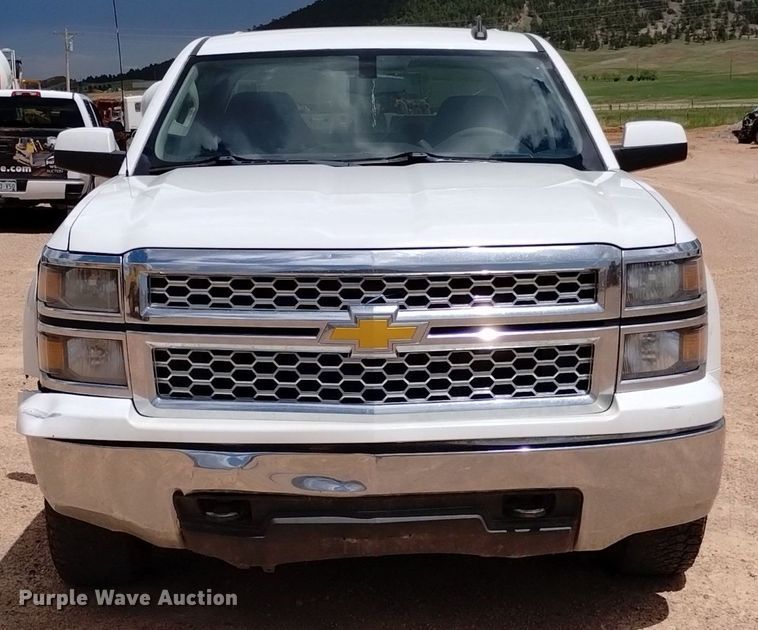 image for item DN6481 2015 Chevrolet Silverado 1500  Crew Cab pickup truck