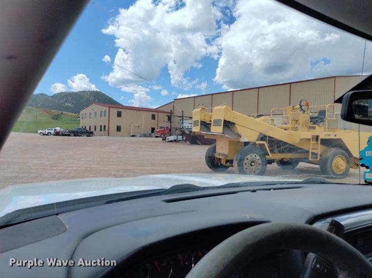 image for item DN6481 2015 Chevrolet Silverado 1500  Crew Cab pickup truck