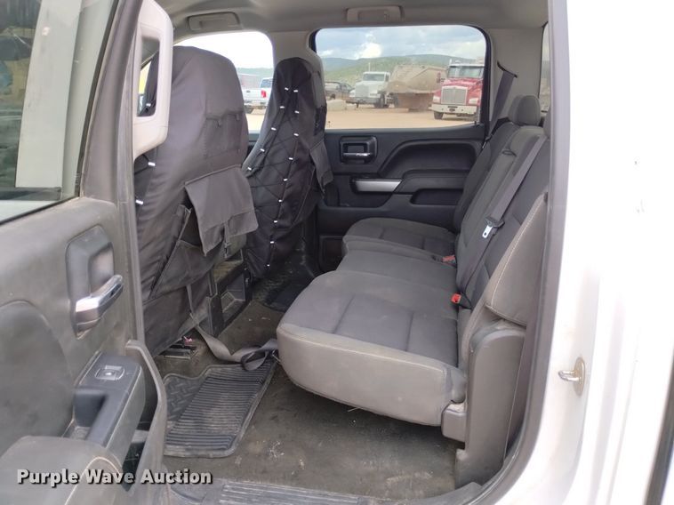 image for item DN6481 2015 Chevrolet Silverado 1500  Crew Cab pickup truck