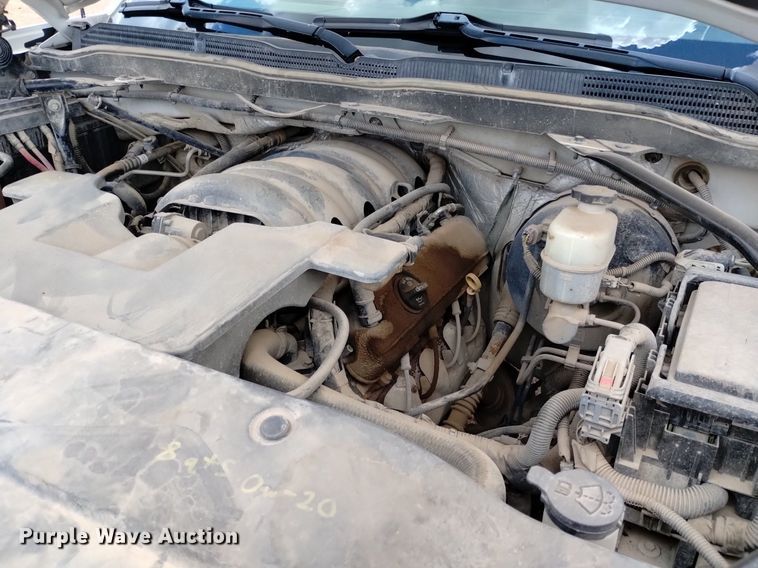 image for item DN6481 2015 Chevrolet Silverado 1500  Crew Cab pickup truck