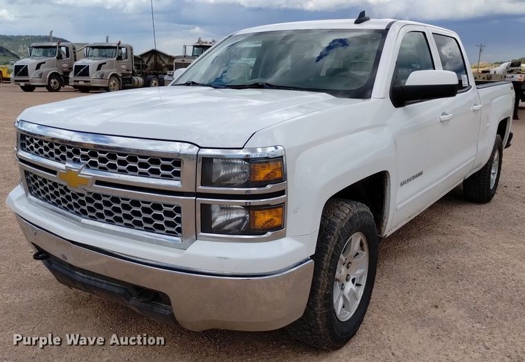 image for item DN6481 2015 Chevrolet Silverado 1500  Crew Cab pickup truck