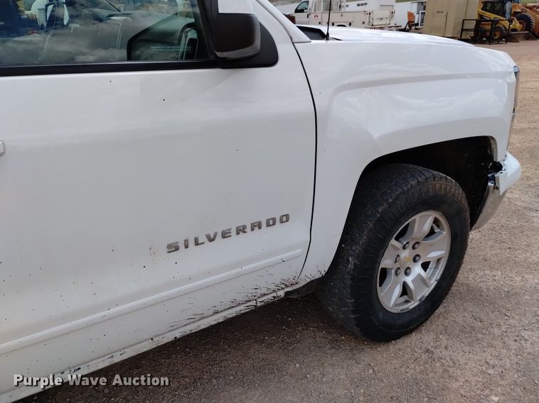 image for item DN6481 2015 Chevrolet Silverado 1500  Crew Cab pickup truck