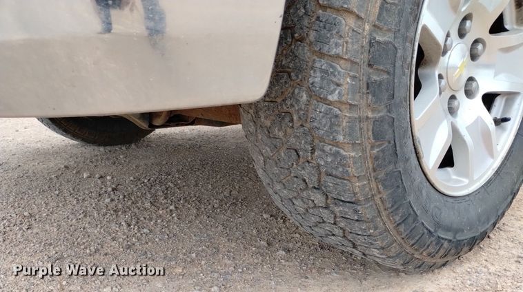 image for item DN6481 2015 Chevrolet Silverado 1500  Crew Cab pickup truck