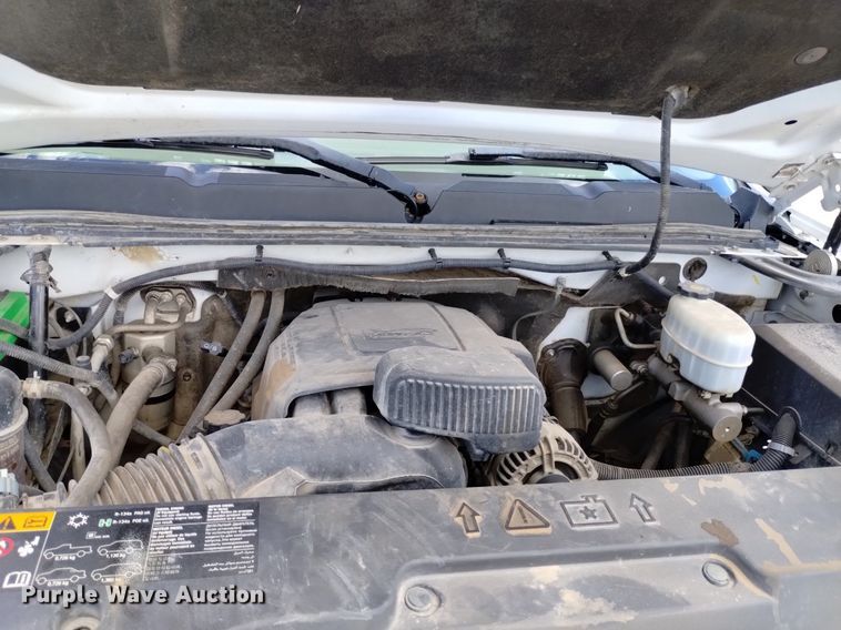 image for item DN6483 2011 Chevrolet Silverado 2500HD  Crew Cab pickup truck