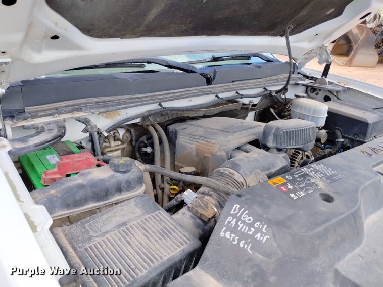 image for item DN6483 2011 Chevrolet Silverado 2500HD  Crew Cab pickup truck