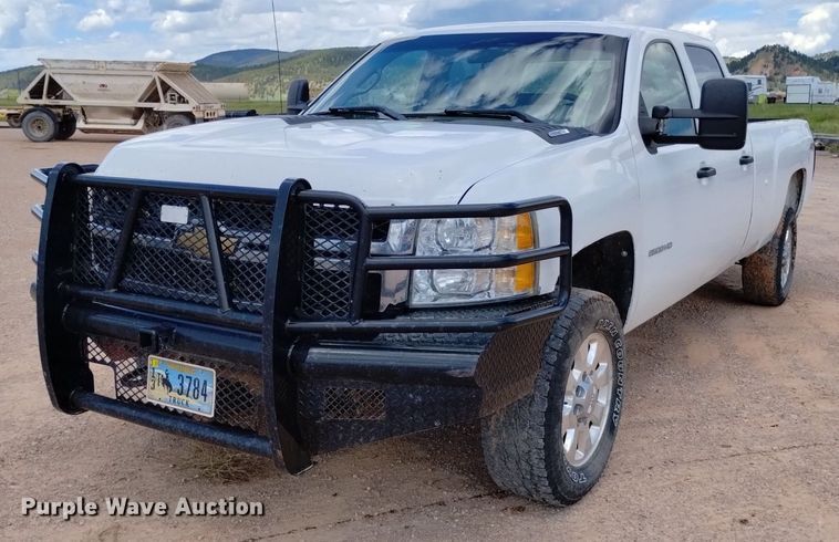 image for item DN6483 2011 Chevrolet Silverado 2500HD  Crew Cab pickup truck