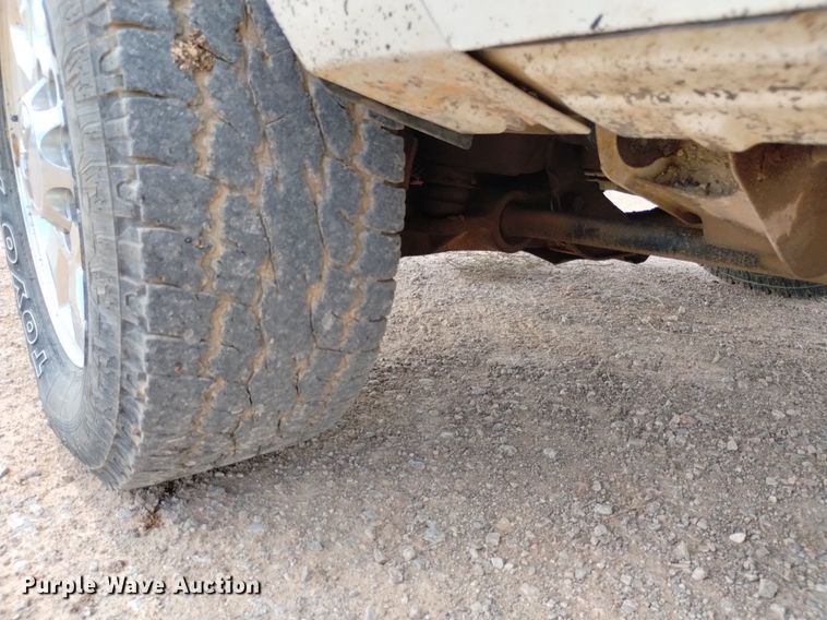 image for item DN6483 2011 Chevrolet Silverado 2500HD  Crew Cab pickup truck