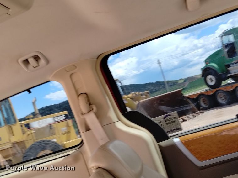 image for item DN6484 2009 Chrysler Town & Country Limited  van