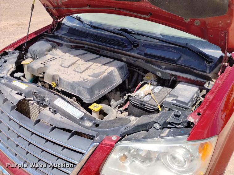 image for item DN6484 2009 Chrysler Town & Country Limited  van