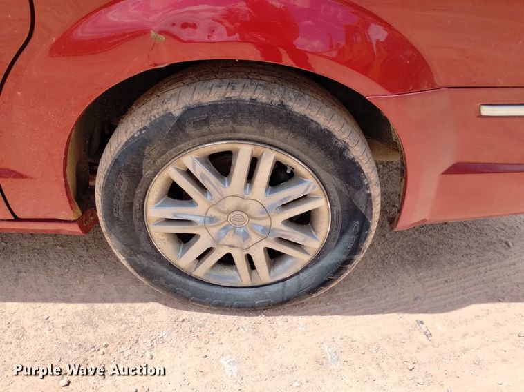 image for item DN6484 2009 Chrysler Town & Country Limited  van