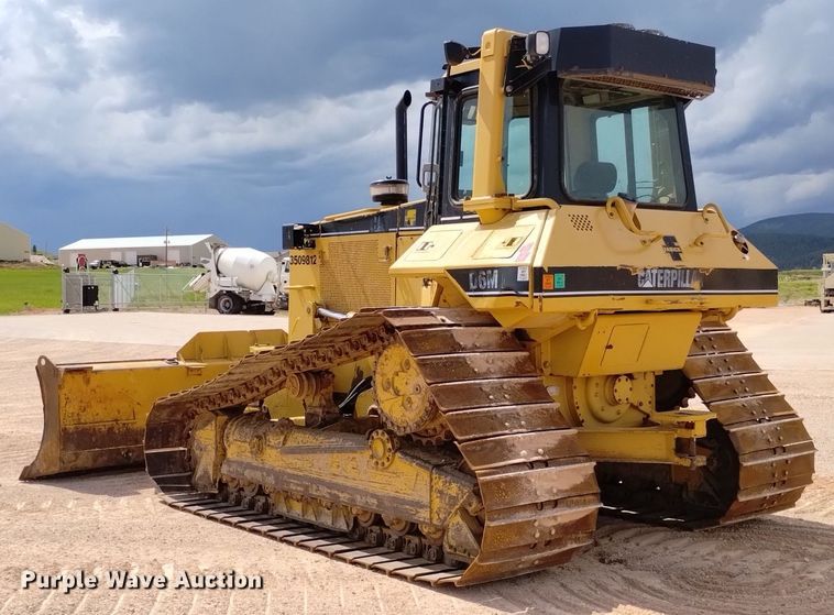image for item DN6486 1999 Caterpillar D6M LGP  dozer
