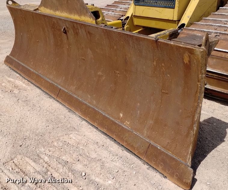 image for item DN6486 1999 Caterpillar D6M LGP  dozer