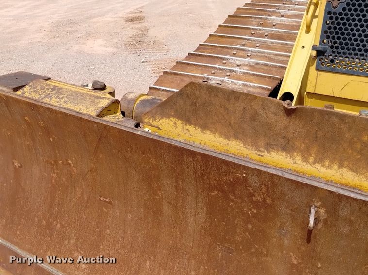 image for item DN6486 1999 Caterpillar D6M LGP  dozer