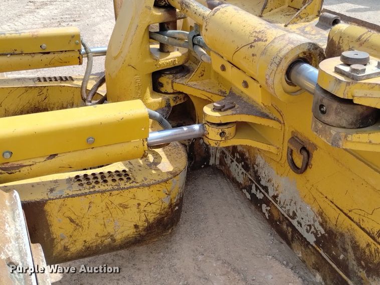 image for item DN6486 1999 Caterpillar D6M LGP  dozer