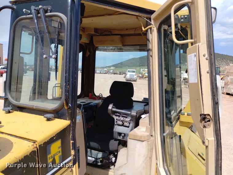 image for item DN6486 1999 Caterpillar D6M LGP  dozer