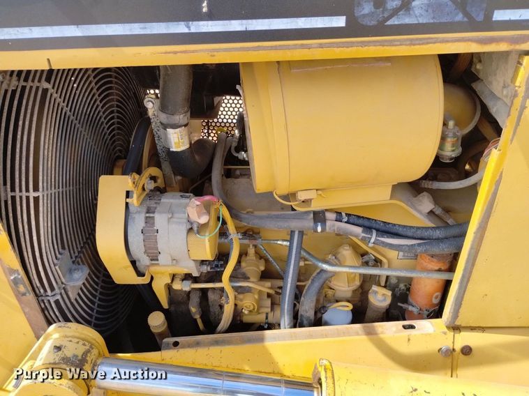 image for item DN6486 1999 Caterpillar D6M LGP  dozer