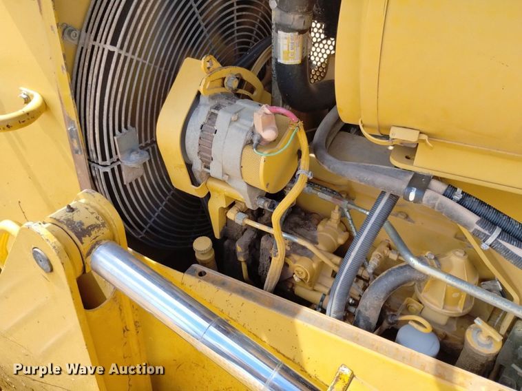 image for item DN6486 1999 Caterpillar D6M LGP  dozer