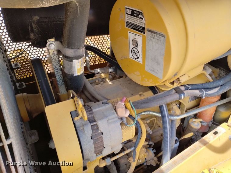 image for item DN6486 1999 Caterpillar D6M LGP  dozer