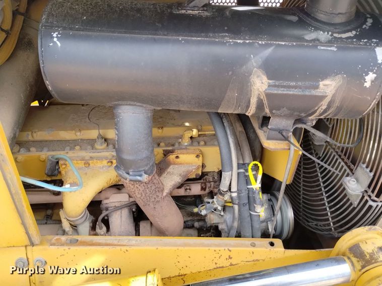 image for item DN6486 1999 Caterpillar D6M LGP  dozer