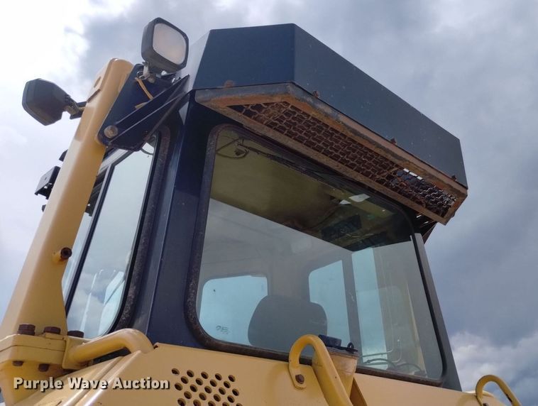 image for item DN6486 1999 Caterpillar D6M LGP  dozer