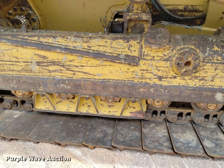 image for item DN6486 1999 Caterpillar D6M LGP  dozer