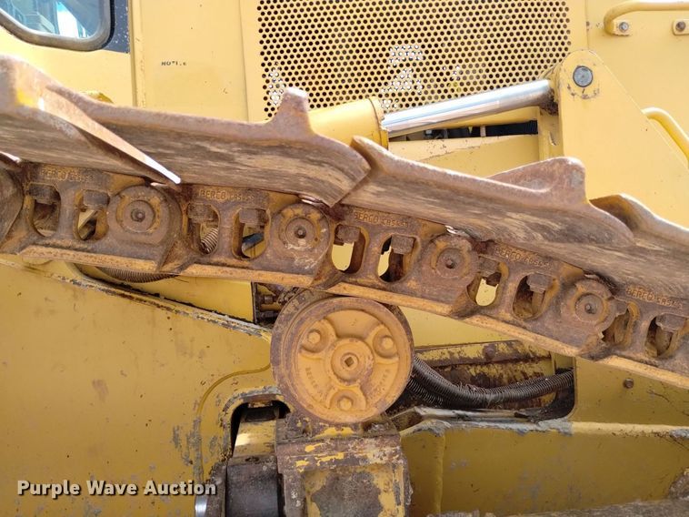 image for item DN6486 1999 Caterpillar D6M LGP  dozer