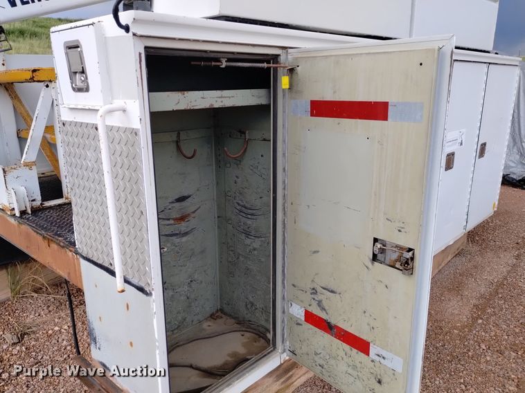 image for item DN6487 Knapheide 6133HC  bucket truck bed