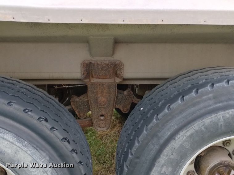 image for item DN6488 1993 Beall BD-N3442-93  bottom dump trailer