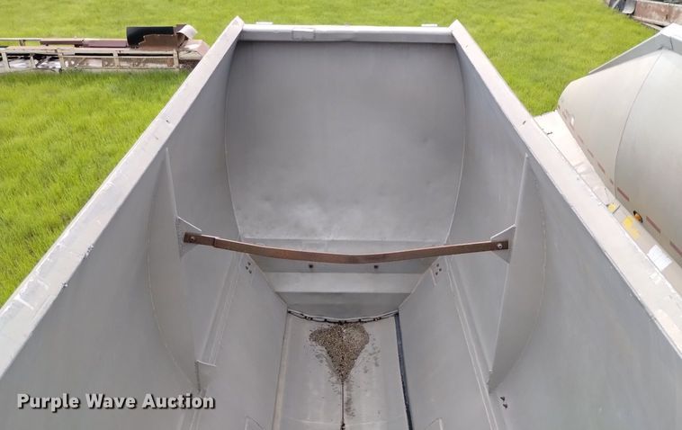 image for item DN6488 1993 Beall BD-N3442-93  bottom dump trailer