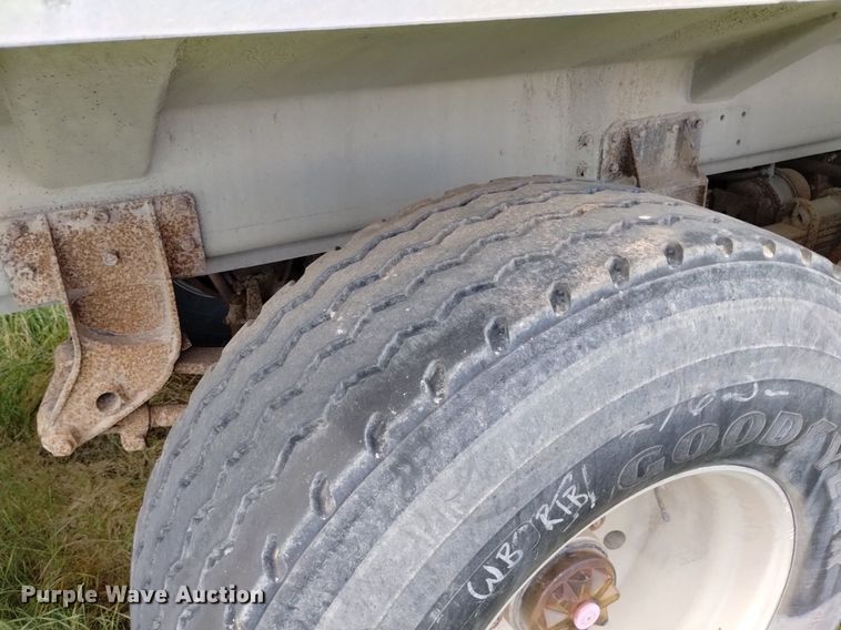 image for item DN6488 1993 Beall BD-N3442-93  bottom dump trailer