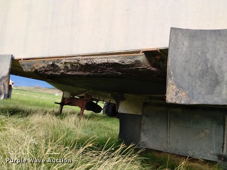 image for item DN6489 1993 Beall BD-N3454-93  bottom dump trailer