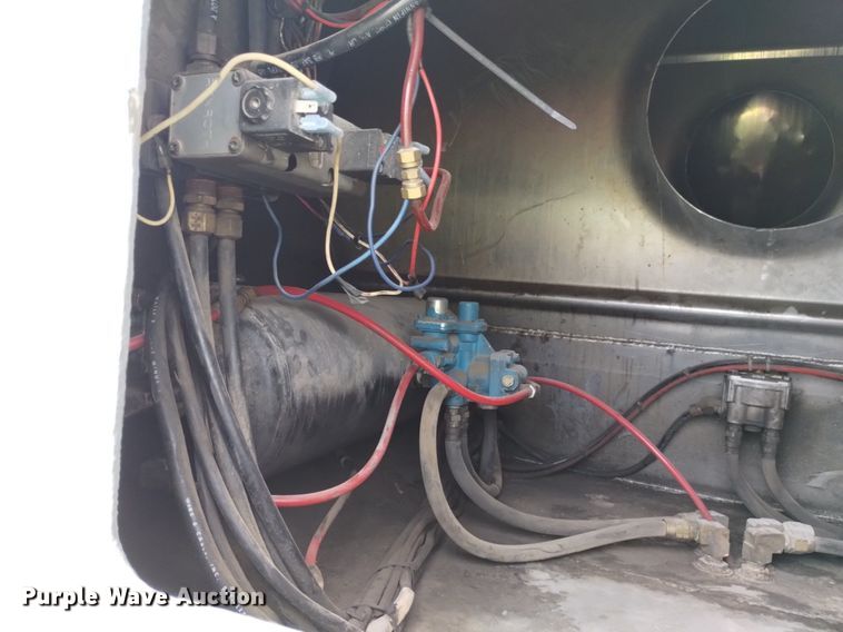 image for item DN6489 1993 Beall BD-N3454-93  bottom dump trailer