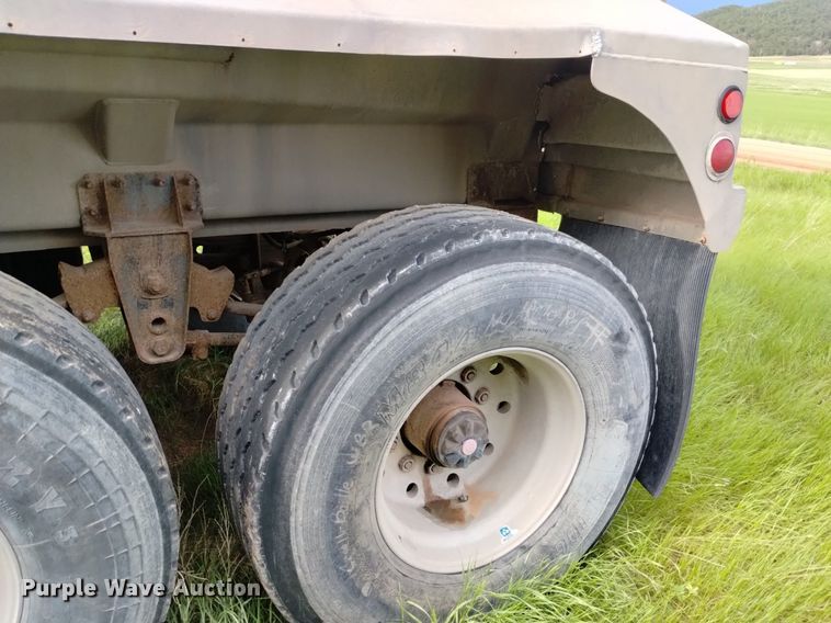 image for item DN6489 1993 Beall BD-N3454-93  bottom dump trailer