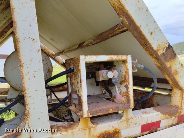 image for item DN6490 2006 Ranco LW11-20F  bottom dump pup trailer