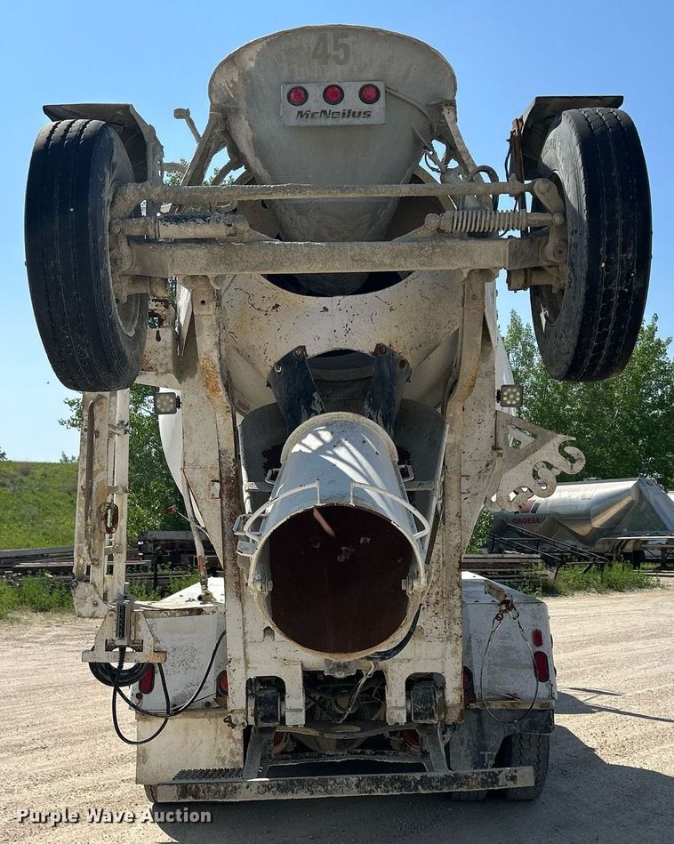 image for item DR4630 2006 Sterling LT9500  ready mix truck