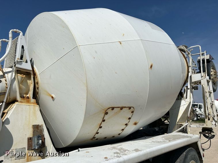 image for item DR4630 2006 Sterling LT9500  ready mix truck