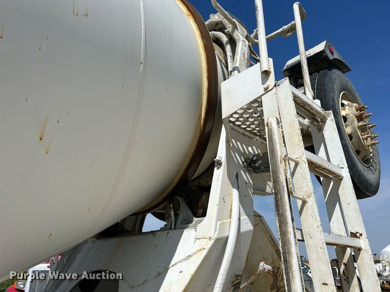 image for item DR4630 2006 Sterling LT9500  ready mix truck