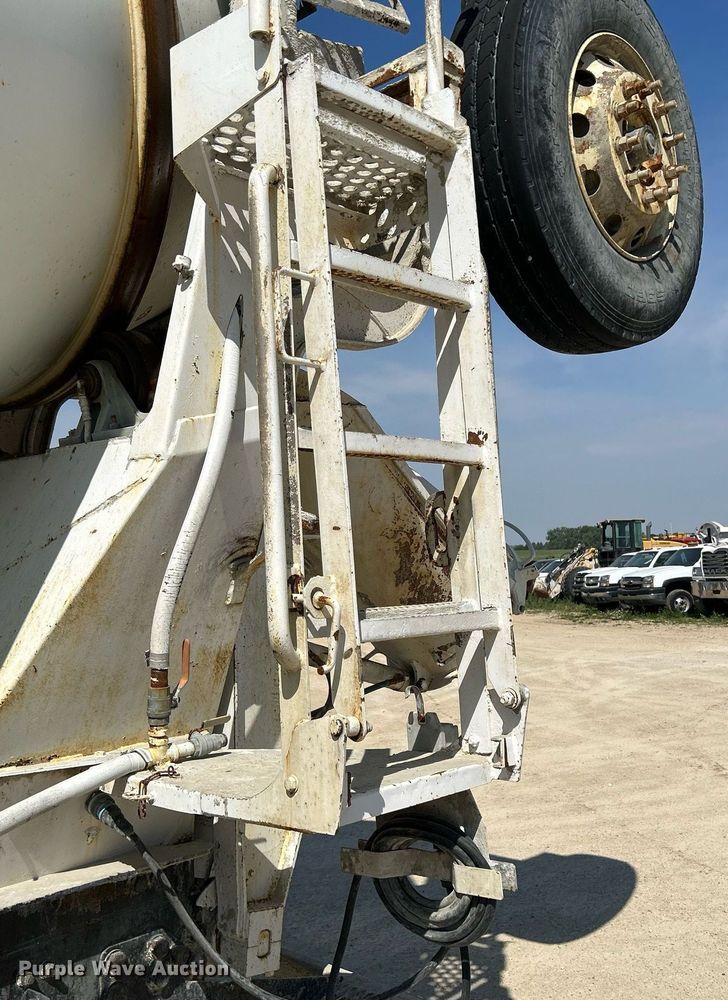 image for item DR4630 2006 Sterling LT9500  ready mix truck