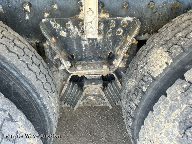 image for item DR4630 2006 Sterling LT9500  ready mix truck