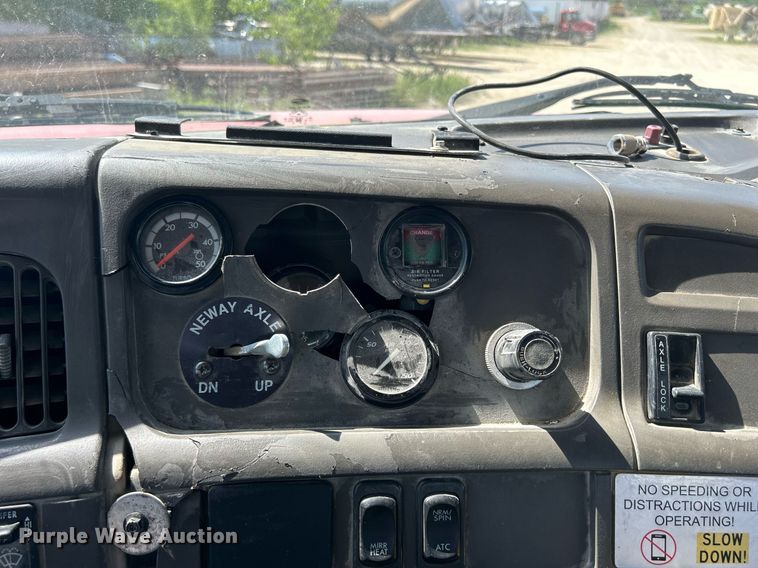 image for item DR4630 2006 Sterling LT9500  ready mix truck